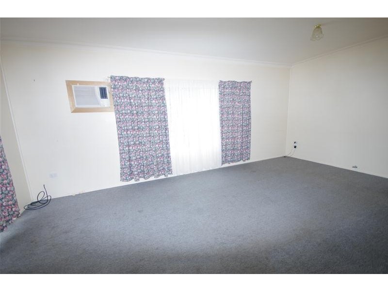 56 Lachlan Street, Cowra NSW 2794