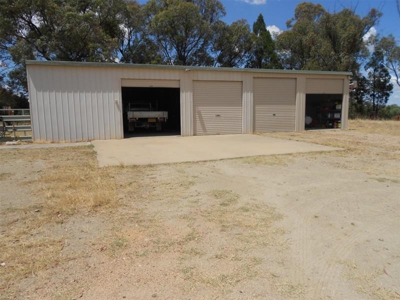 525 Major West Road, Cowra NSW 2794