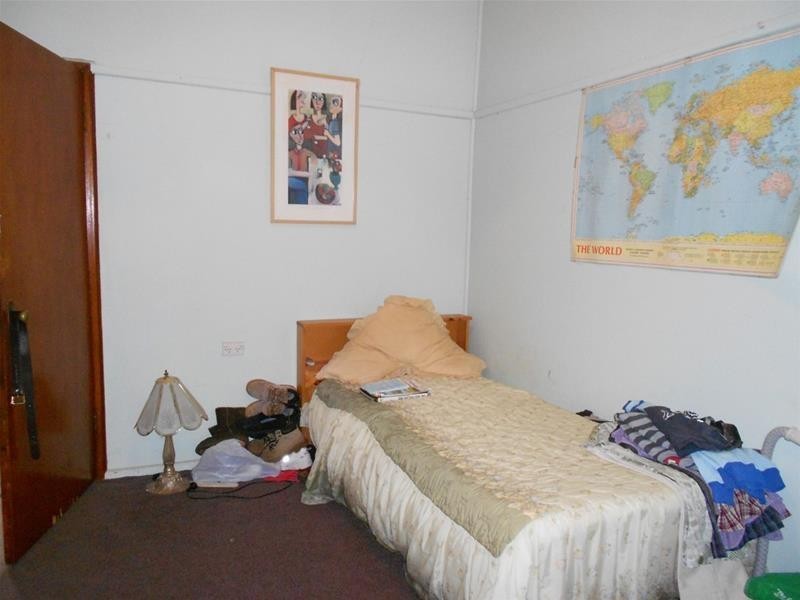 43 Belmore Street, Woodstock NSW 2793