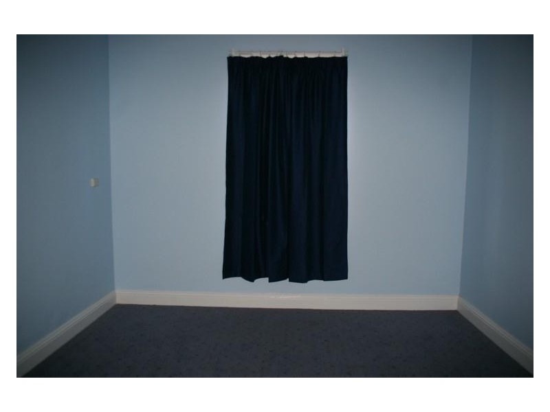 11 Vaux Street, Cowra NSW 2794