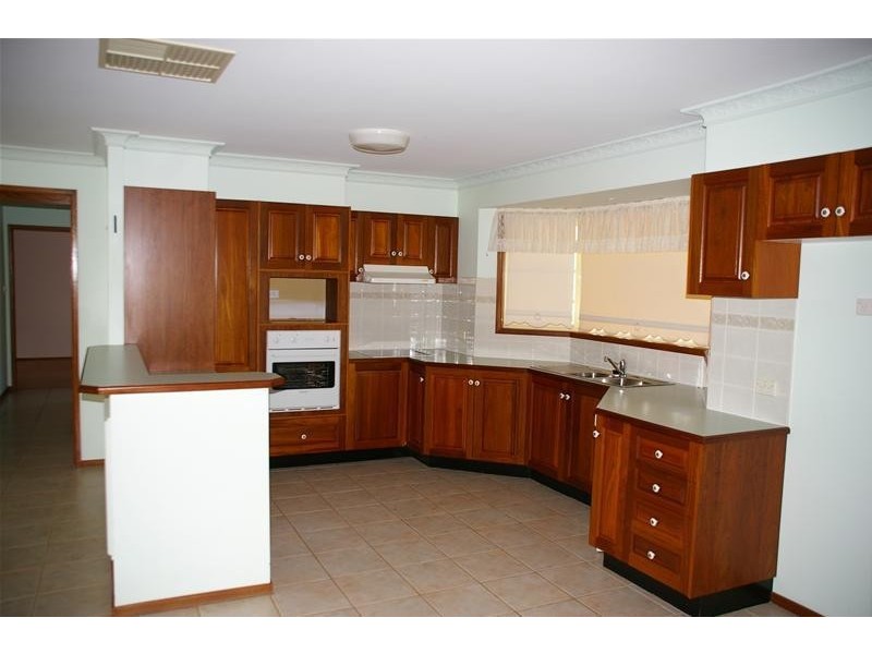 Canowindra Road, Cowra NSW 2794