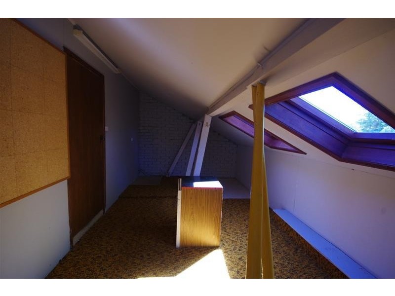 8 Allambie Place, Cowra NSW 2794