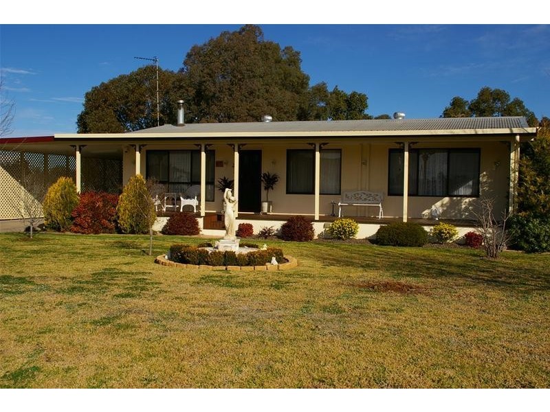 203 Bulkhead Road, Cowra NSW 2794