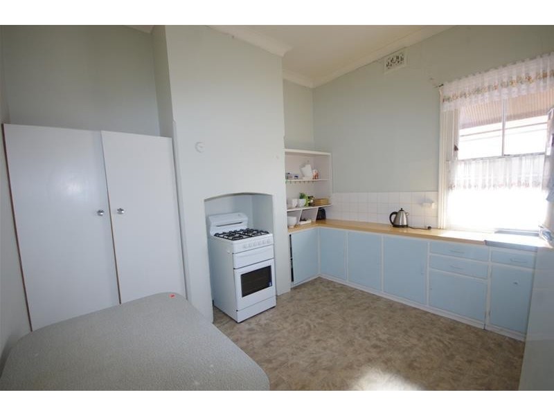 54 Lachlan Street, Cowra NSW 2794