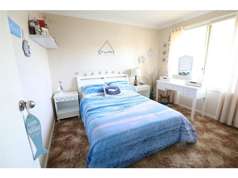 28 Taronga Drive, Cowra NSW 2794