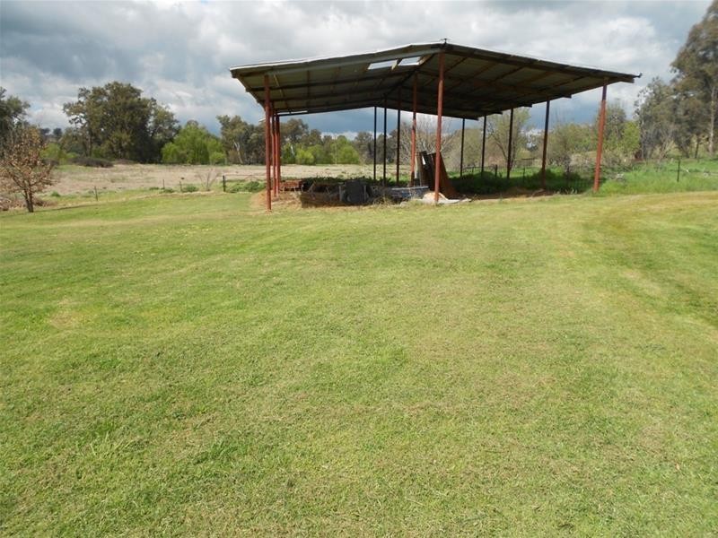 2470 George Russell Drive, Canowindra NSW 2804