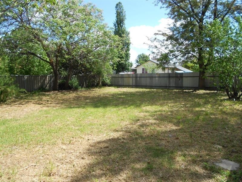 32 Victor Street, Cowra NSW 2794