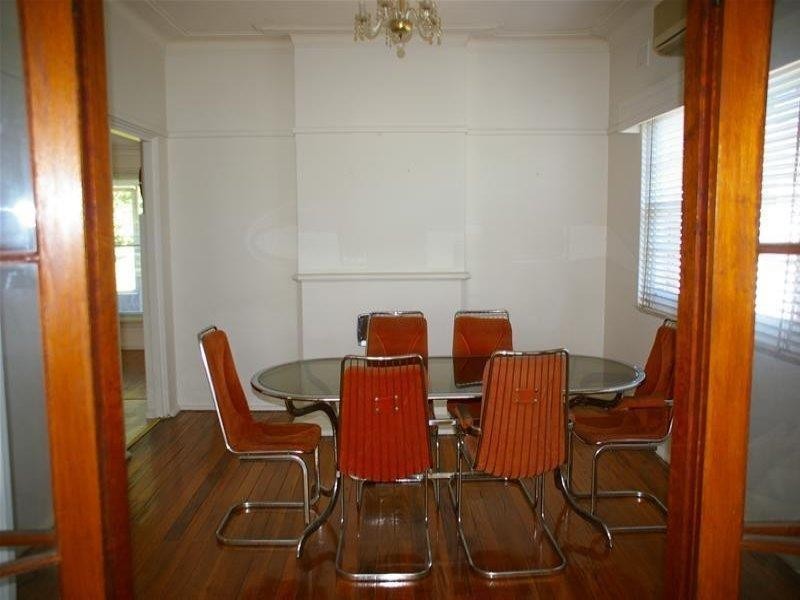 65 Lachlan Street, Cowra NSW 2794