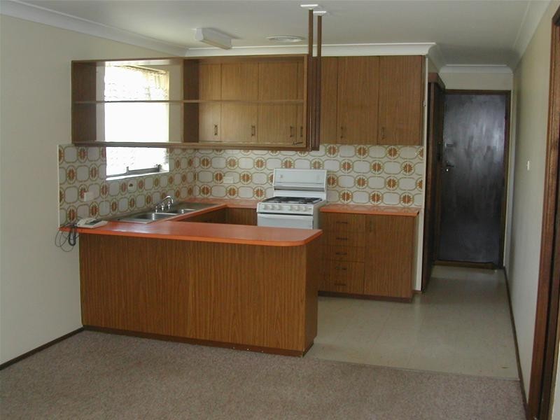 2B Wahroonga  Street, Cowra NSW 2794