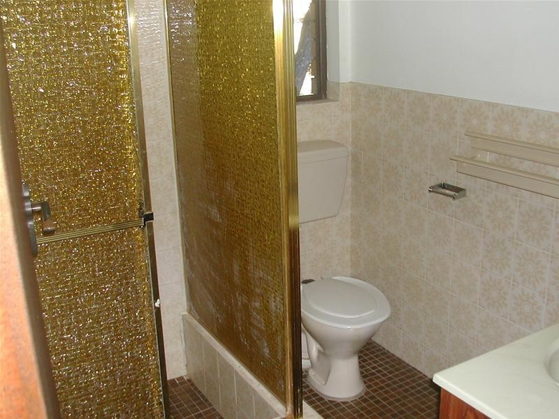 2B Wahroonga  Street, Cowra NSW 2794