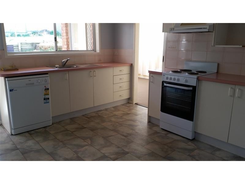 2 Liverpool Street, Cowra NSW 2794