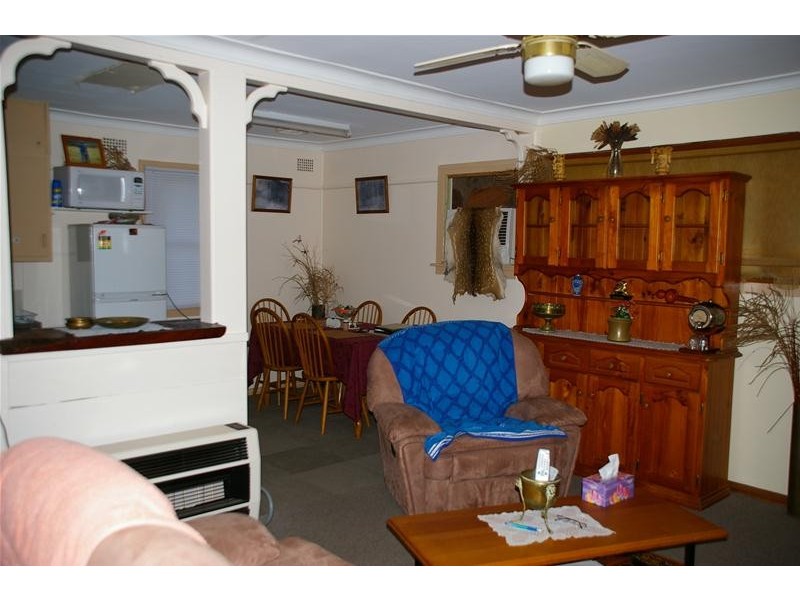 29 Eulo Street, Cowra NSW 2794