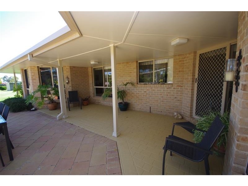42 Gower Hardy Circuit, Cowra NSW 2794