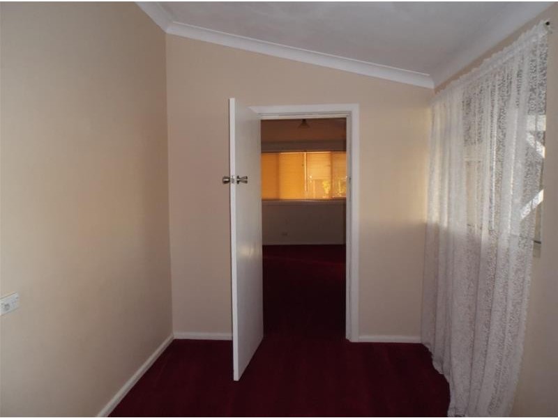 40 Eulo Street, Cowra NSW 2794