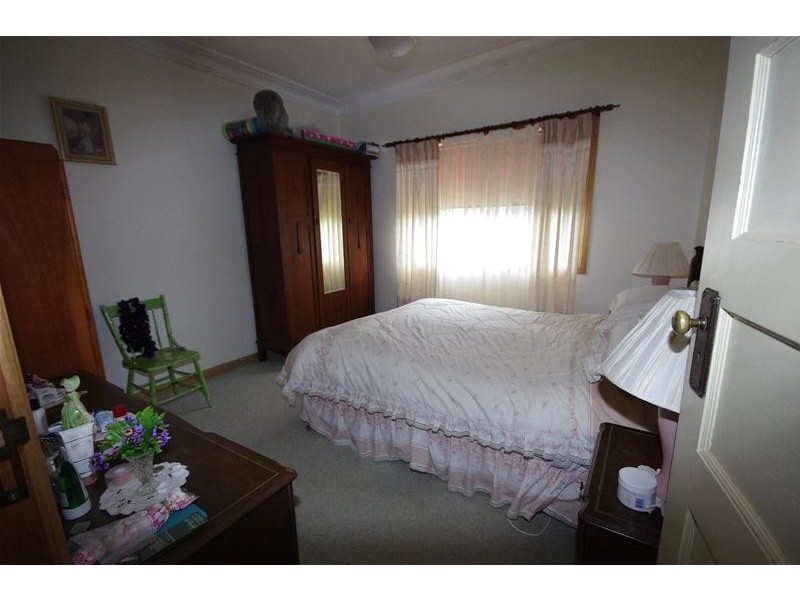 26 Keswick Street, Cowra NSW 2794