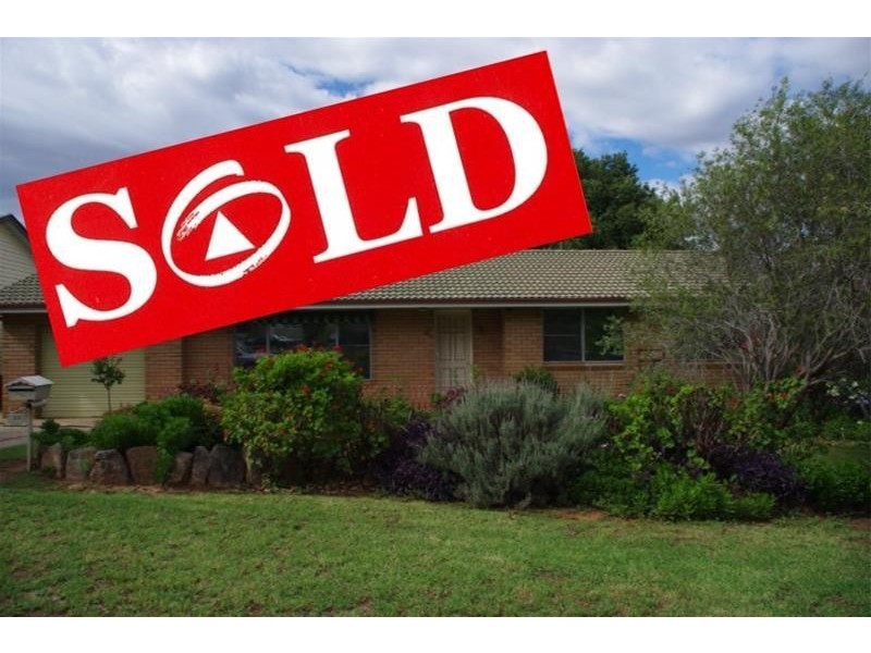 23 Dowell Street, Cowra NSW 2794