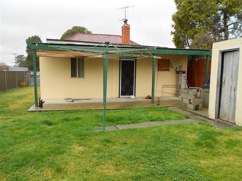 2 Main Street, Lyndhurst NSW 2350