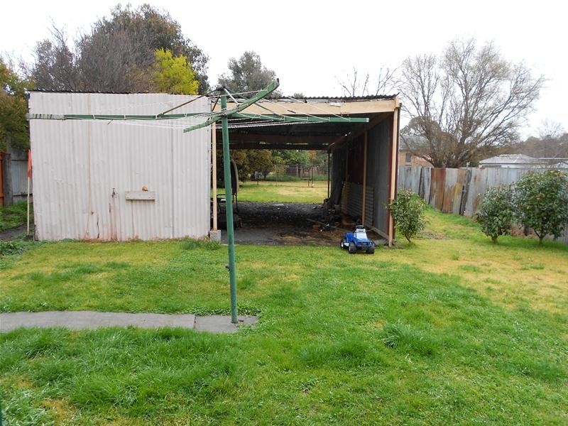 2 Main Street, Lyndhurst NSW 2350