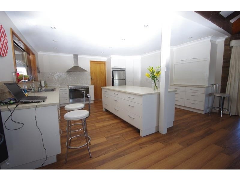 10143 Mid Western Highway, Cowra NSW 2794