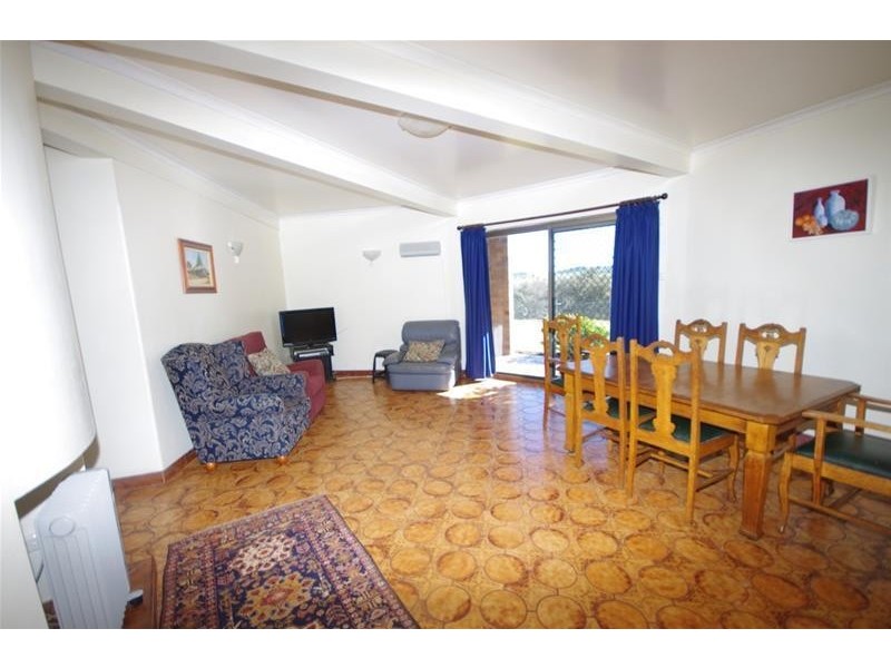 10143 Mid Western Highway, Cowra NSW 2794