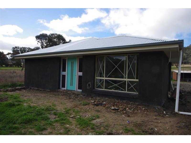 11 Main Street, Darbys Falls NSW 2793