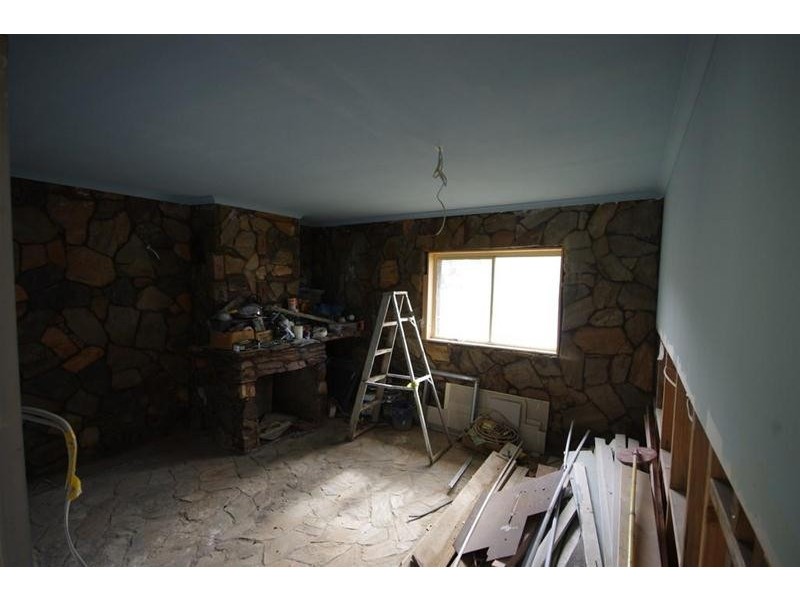 11 Main Street, Darbys Falls NSW 2793