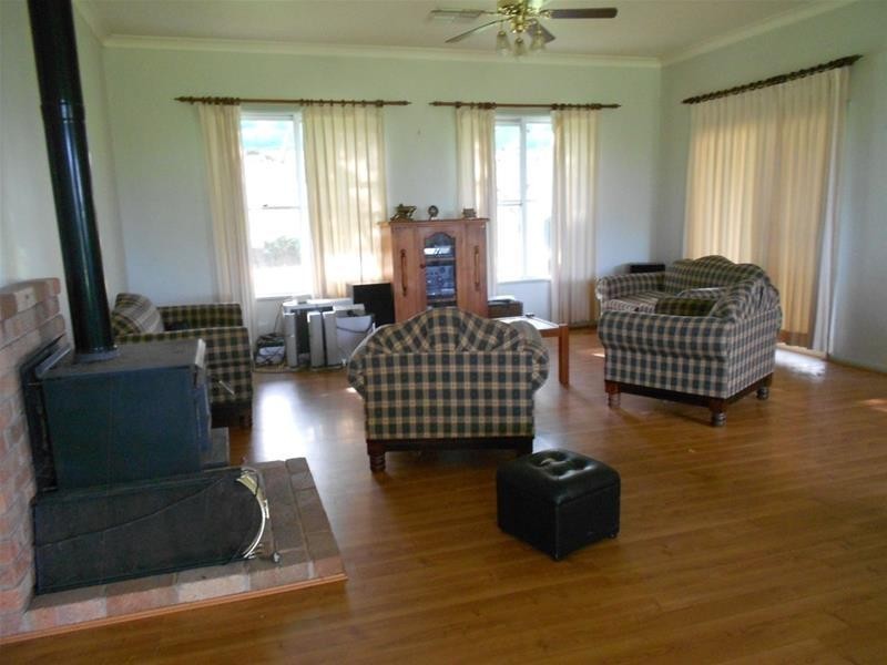 815 Glen Logan Siding Road, Cowra NSW 2794