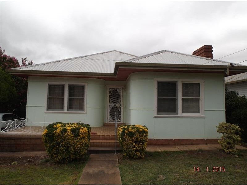 20 Wellington Street, Cowra NSW 2794
