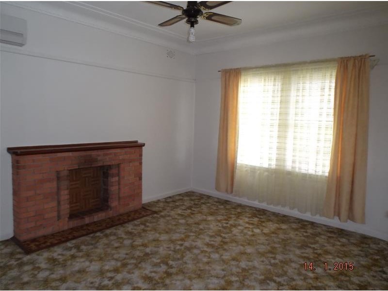 20 Wellington Street, Cowra NSW 2794