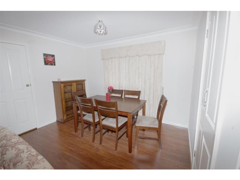 4 Duffey Avenue, Cowra NSW 2794