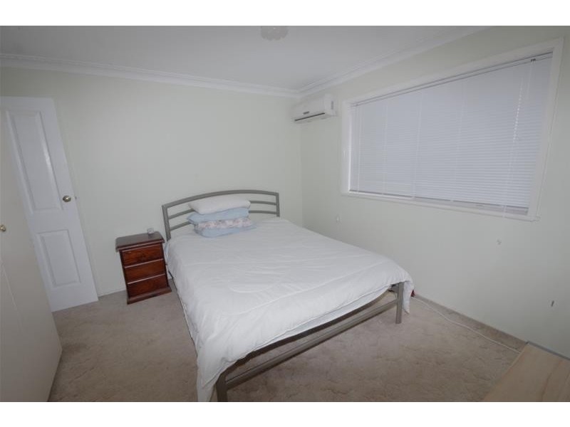 4 Duffey Avenue, Cowra NSW 2794