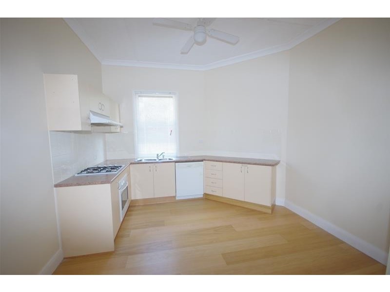 99 Taragala Street, Cowra NSW 2794