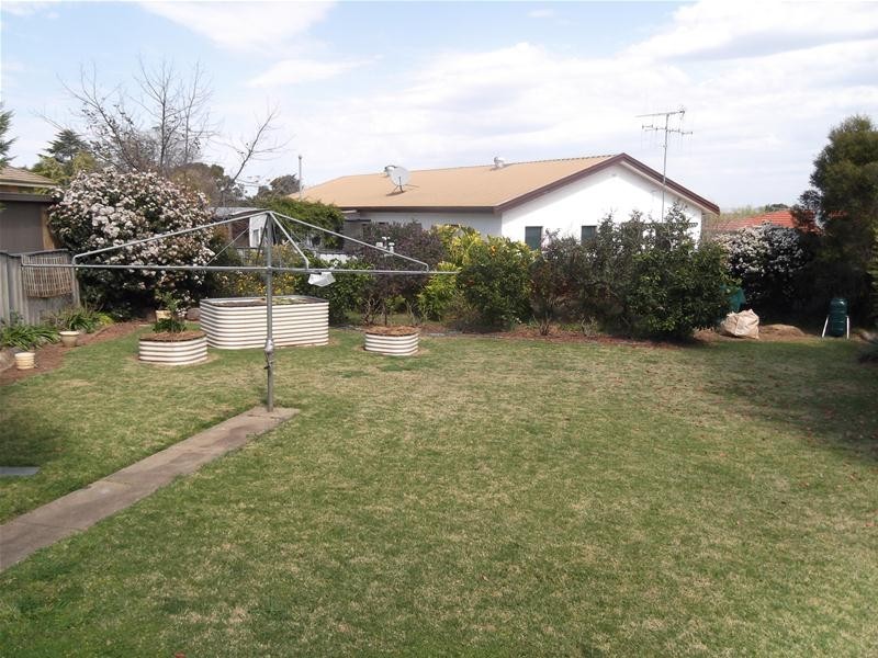 23 Dowell Street, Cowra NSW 2794