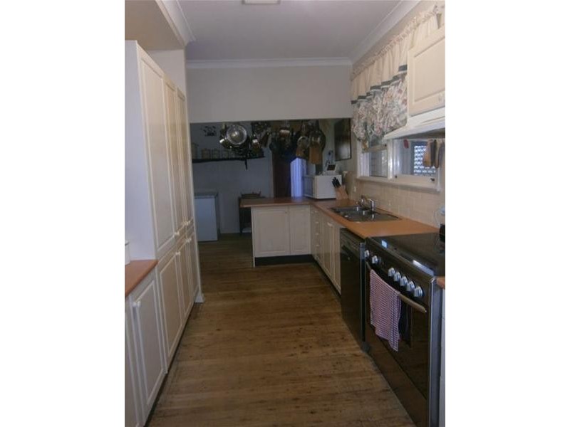 238 Kangarooby Road, Gooloogong NSW 2805