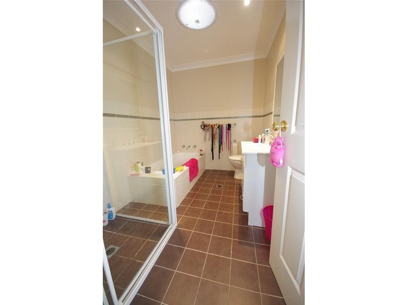 25 Acacia Circle, Cowra NSW 2794