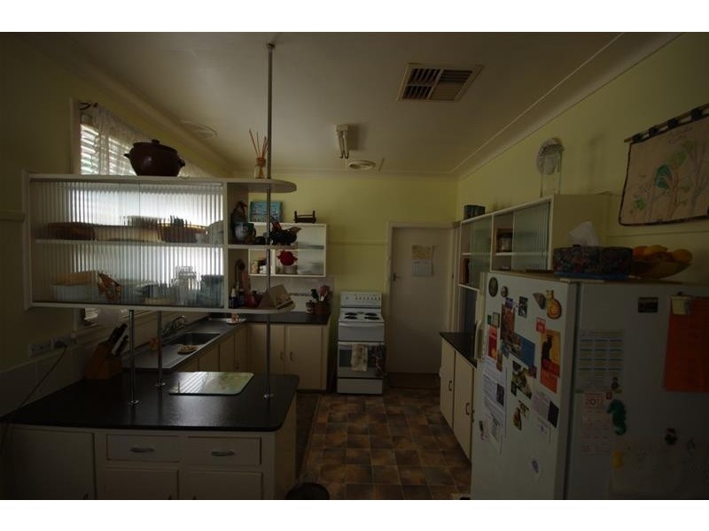 31 Forbes Street, Gooloogong NSW 2805