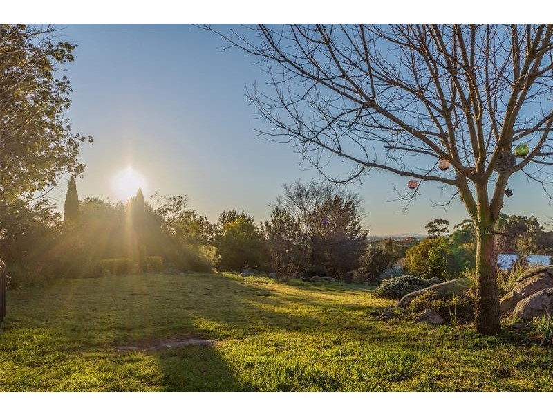 39 Doncaster Drive, Cowra NSW 2794