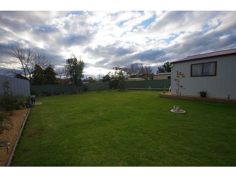 52 Kite Street, Cowra NSW 2794