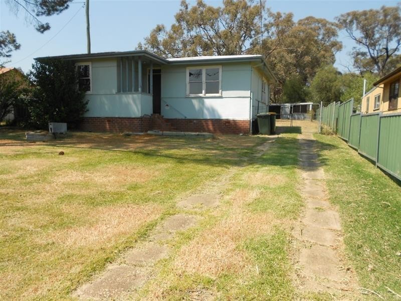 49 Carrington Street, Woodstock NSW 2793