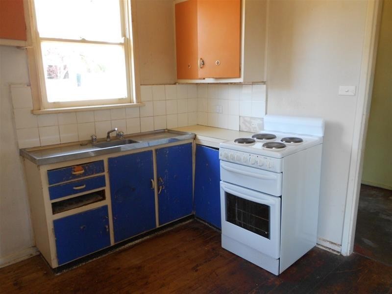 49 Carrington Street, Woodstock NSW 2793