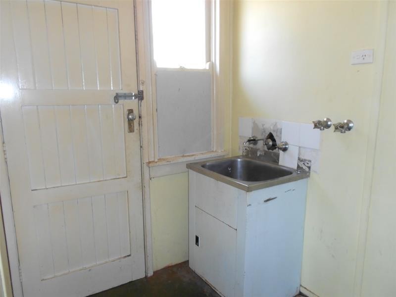 49 Carrington Street, Woodstock NSW 2793