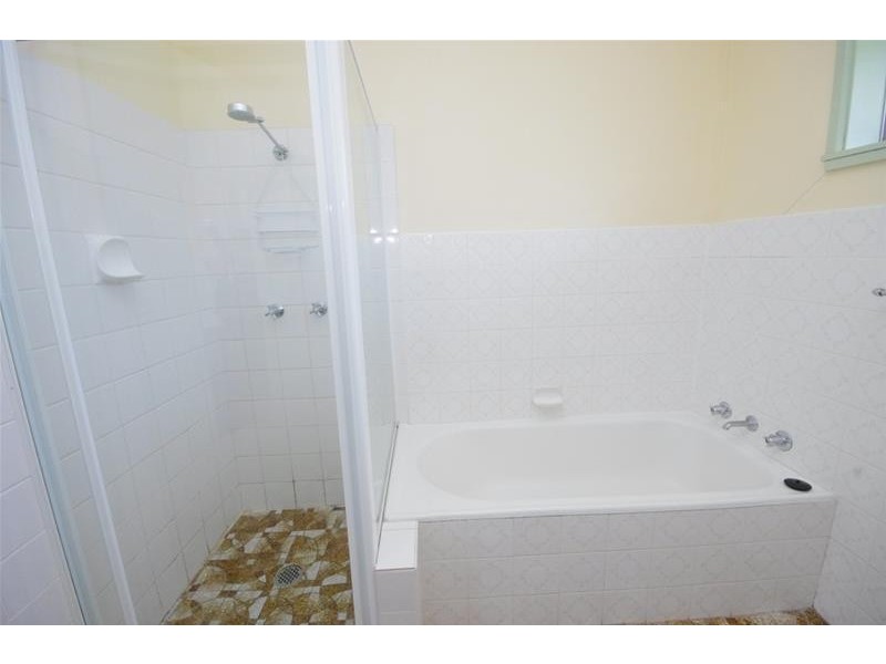 3 Coolabah Crescent, Cowra NSW 2794