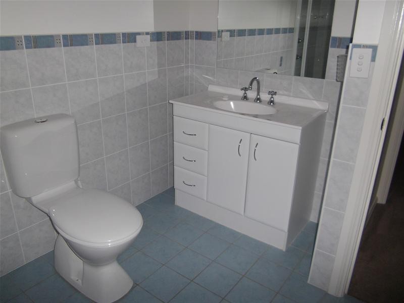 3/2 Amie Street, Cowra NSW 2794