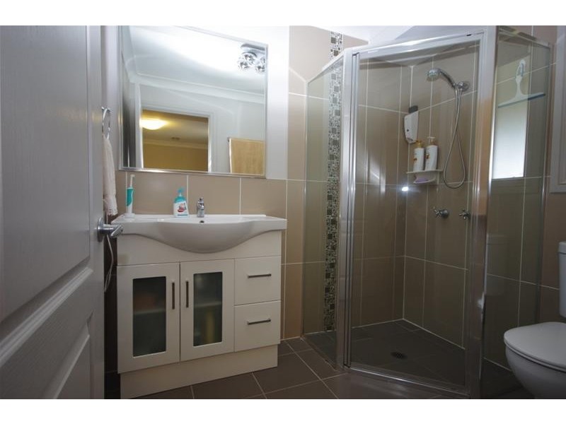 327 Elouera Road, Cowra NSW 2794