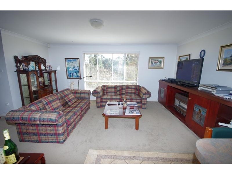 8 Amaroo Avenue, Cowra NSW 2794