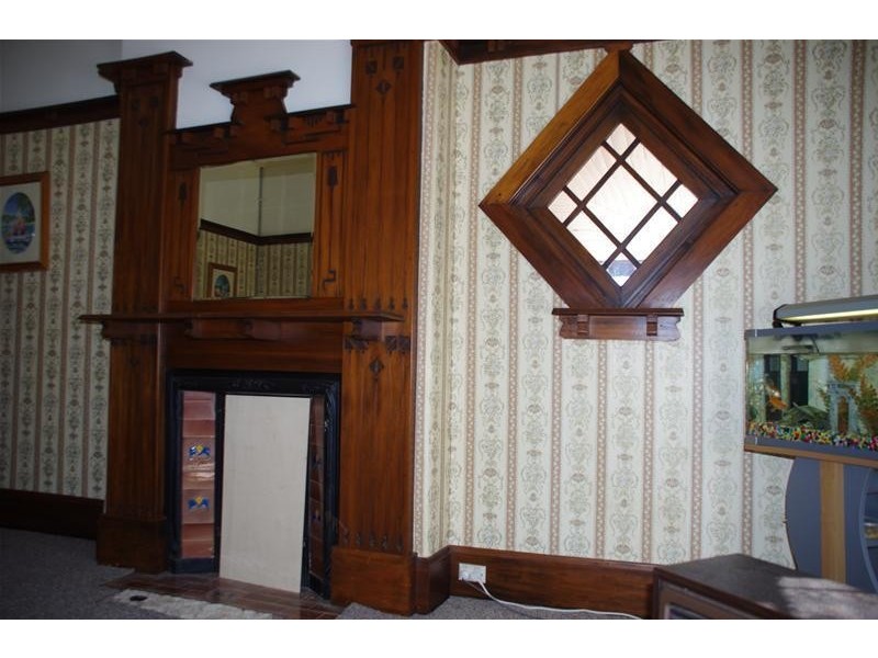 4 Shelley Street, Cowra NSW 2794