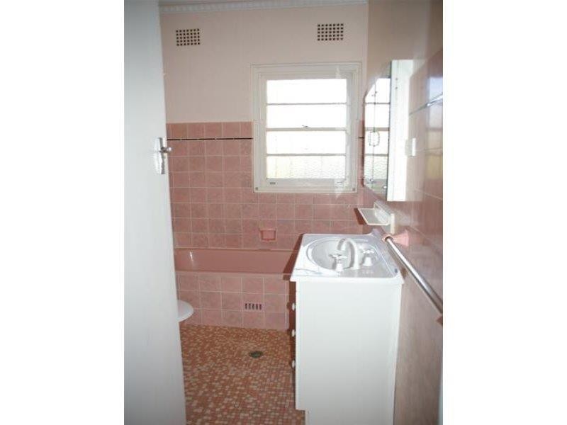 65 Lachlan Street, Cowra NSW 2794