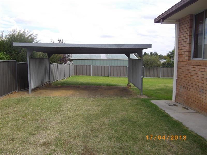 25B  Bourke  Street, Cowra NSW 2794