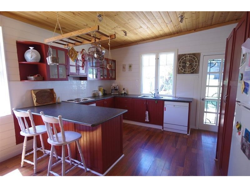 1 Poignand Avenue, Cowra NSW 2794