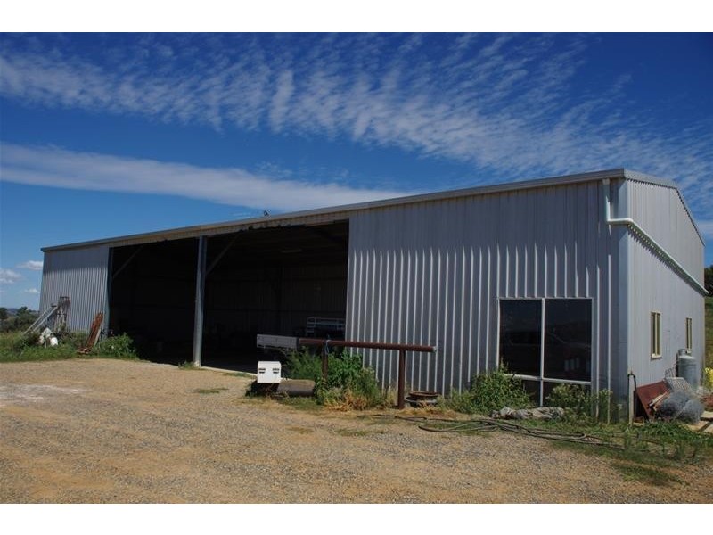 4 Binni Creek Road, Cowra NSW 2794